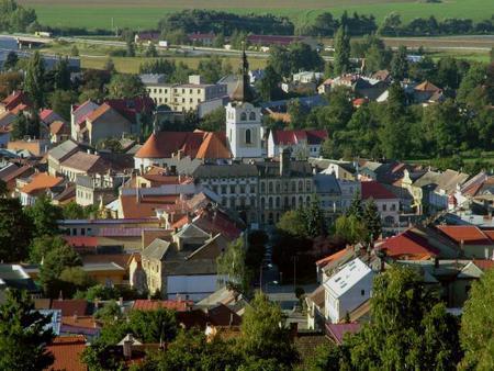 Hotel Kralovsky Dvur Hořice Eksteriør billede